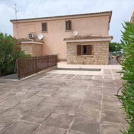 Casa A Pochi Minuti Dalla Spiaggia Di Vignola Vignola Mare Bagian luar foto